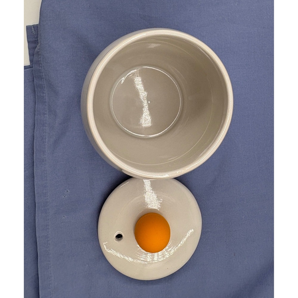 EggTastic Ceramic Microwave Egg Cooker Poacher White Orange As Seen On TV Pot - Picture 4 of 7